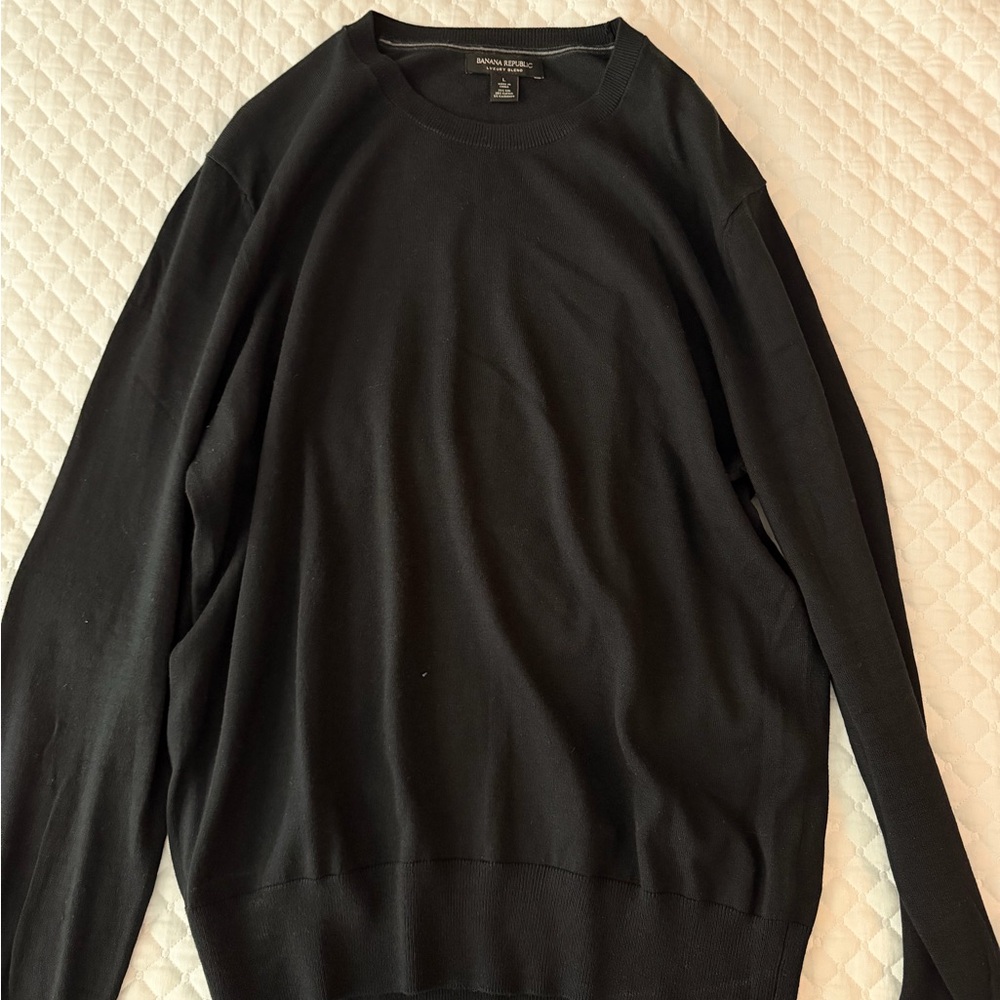 Banana Republic Merino Wool Men's Black Crewneck Sweater - Minimal Knit